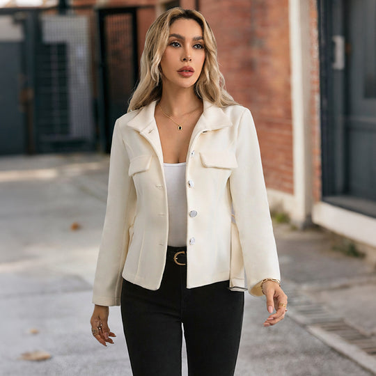 Damen Taillierter Jackenblazer mit Stehkragen, Zierpatten-Brusttaschen und Taillengürtel Shop Nory