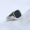 Herren Siegelring mit quadratischem Onyx und glänzender Edelstahlfassung Shop Nory