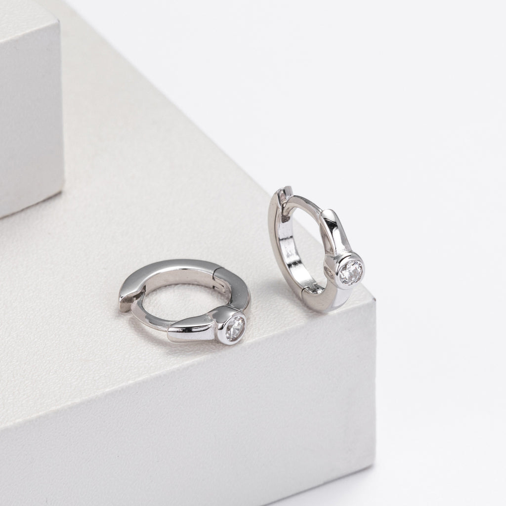 Damen Creolen mit funkelndem Zirkon aus hochwertigem 925 Sterling Silber Shop Nory