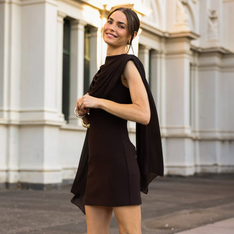 Damen Elegantes Cocktailkleid mit drapierter Schulterpartie und figurbetontem Schnitt