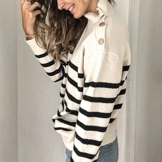 Damen gestreifter Pullover mit Stehkragen und Knopfdetails
