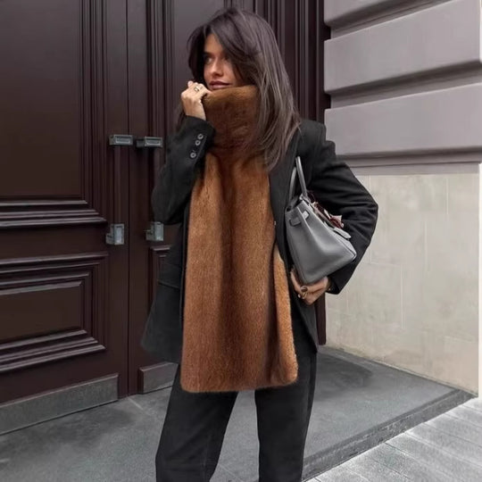 Damen lange luxuriöse Kunstpelz‑Stola mit hohem Kuschelkragen Shop Nory