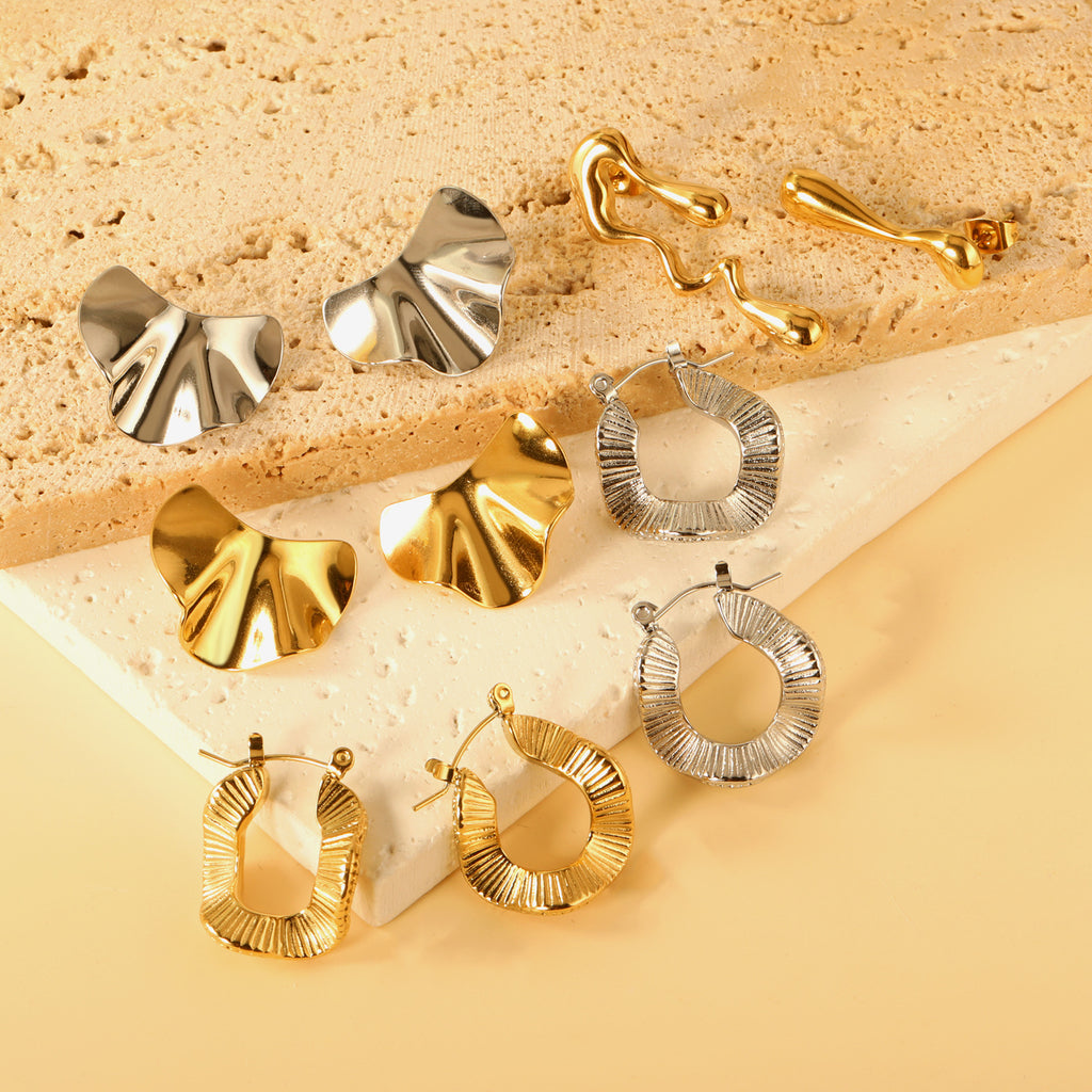 Damen stilvolle Ohrstecker mit einzigartigem Wellendesign Shop Nory