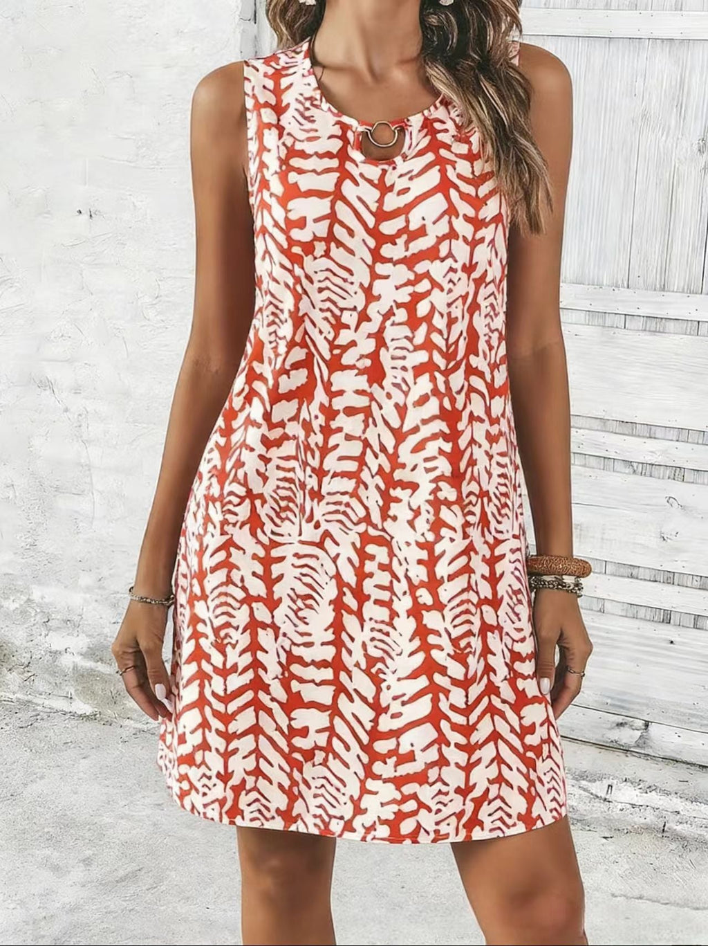 Damen Verspieltes Sommerkleid mit romantischem Schnitt und Schlüssel-Ausschnitt