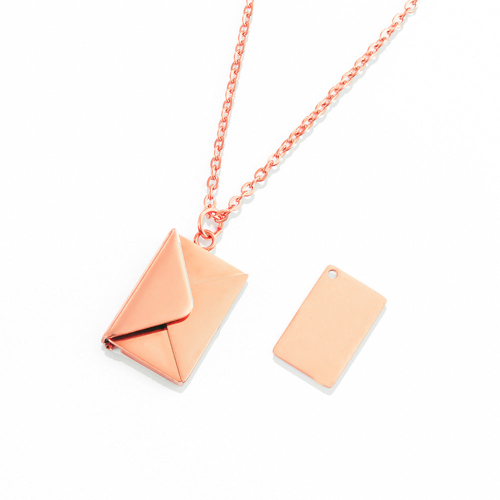 Damen Halskette mit Briefumschlag und Gravurschild Shop Nory