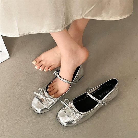 Damen Riemchen‑Ballerinas mit dekorativer Schleife und verstellbarem Schnallenriemen Shop Nory