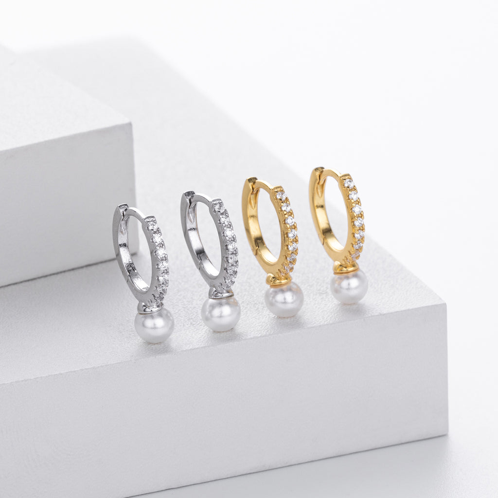 Damen Ohrhänger mit strahlendem Zirkonbesatz und perlenartigen Anhängern Shop Nory