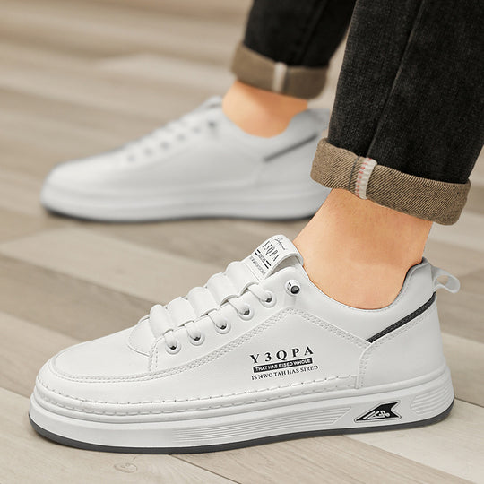 Herren Low-Top City-Sneaker aus Kunstleder mit dicker Komfortsohle und dezenter Logoprägung Shop Nory