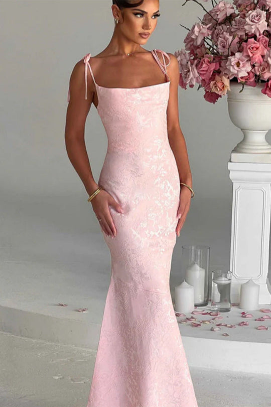 Damen Elegantes Maxikleid mit verführerischen Spaghettiträgern