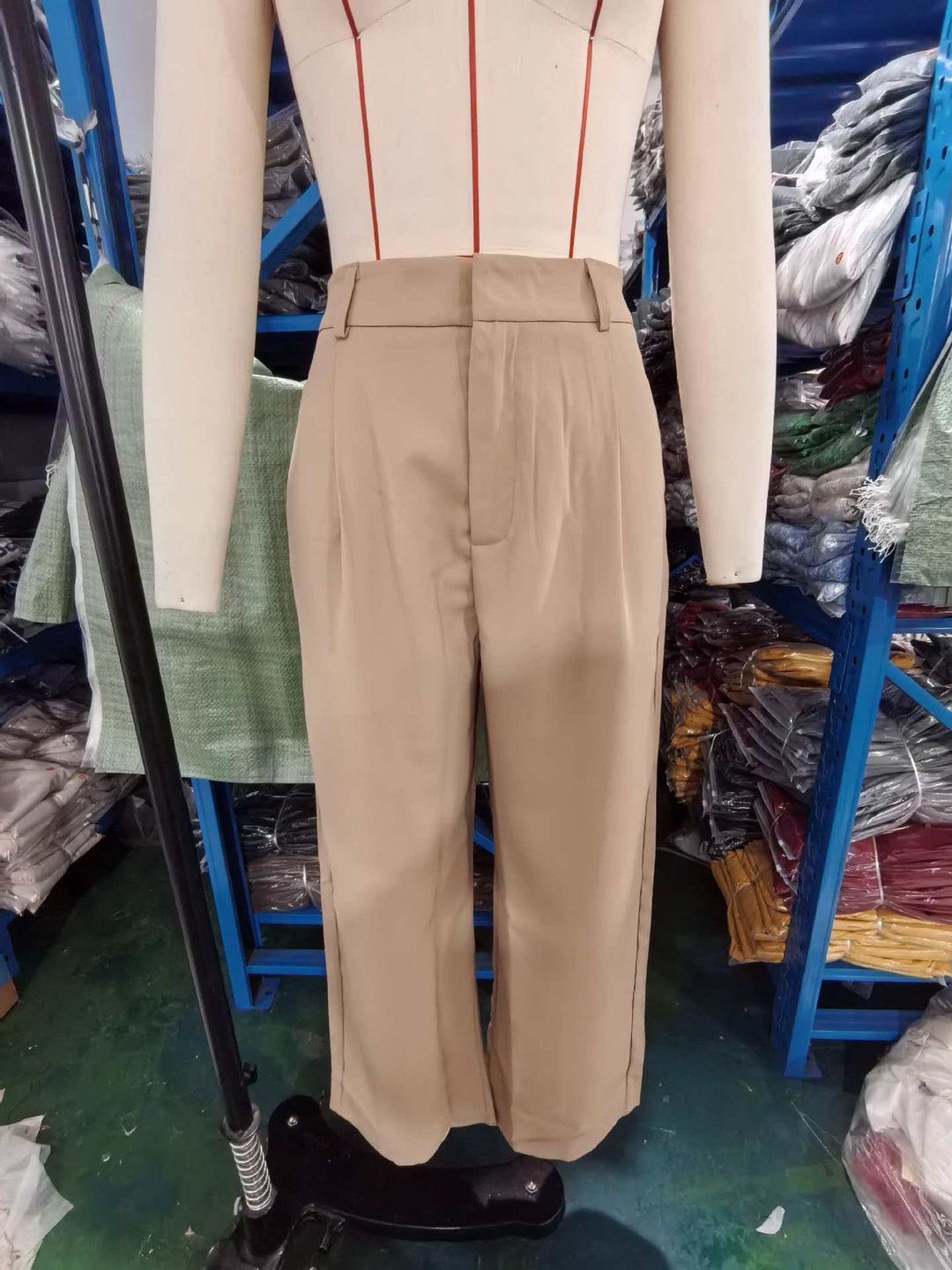 Damen weite Stoffhose