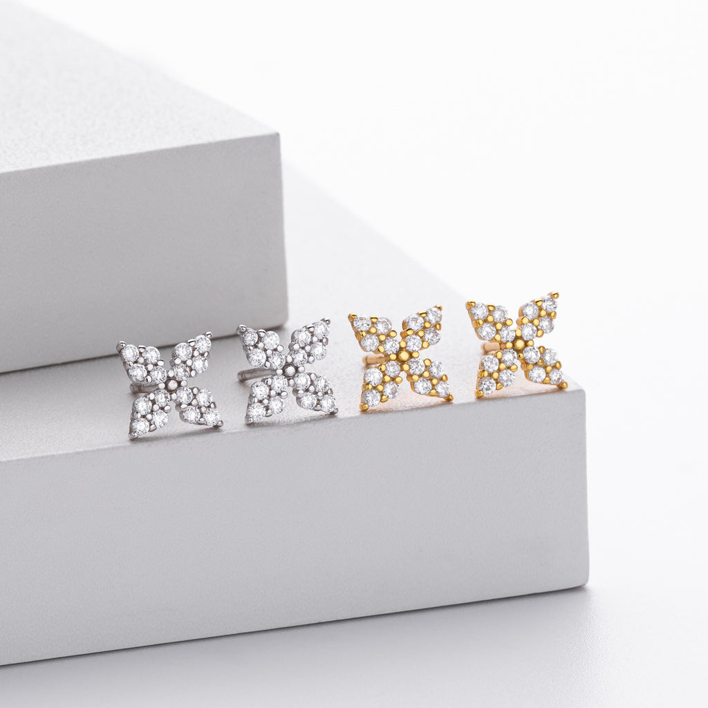 Damen Ohrstecker mit funkelnden Zirkonblüten aus 925 Sterling Silber Shop Nory