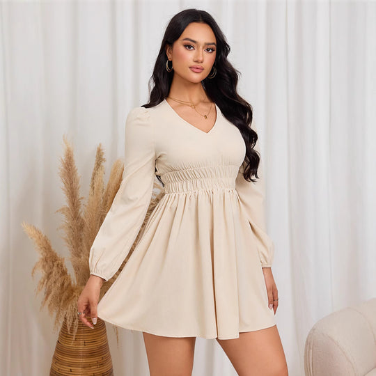 Damen gerafftes Skater-Minikleid mit V-Ausschnitt Smok-Taillenband und ballonärmeln Shop Nory