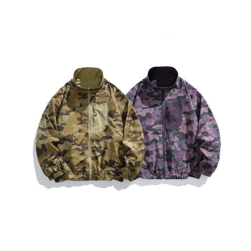Unisex Leichter Camo‑Windbreaker mit hohem Stehkragen, Brustreißverschluss und elastischem Saum Shop Nory