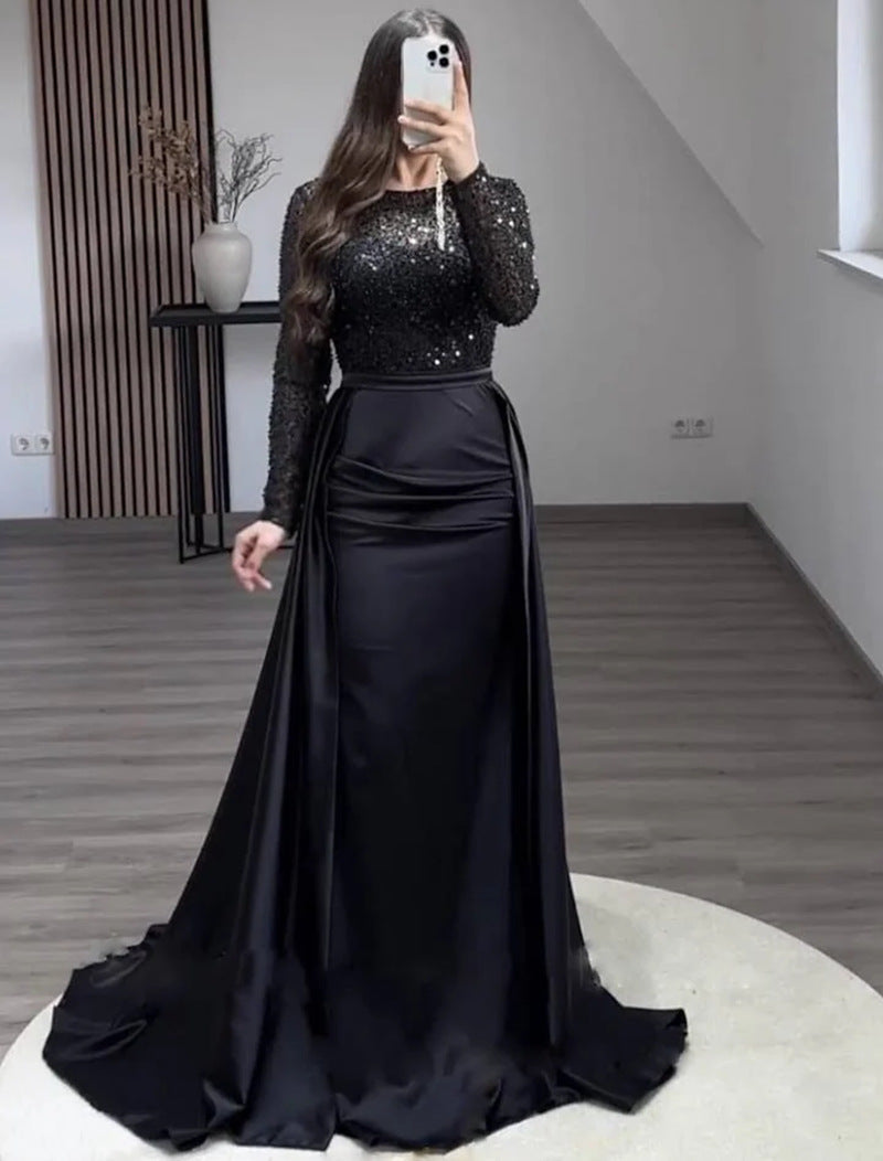 Damen Elegantes Abendkleid mit Glitzerdetails und fließendem Stoff