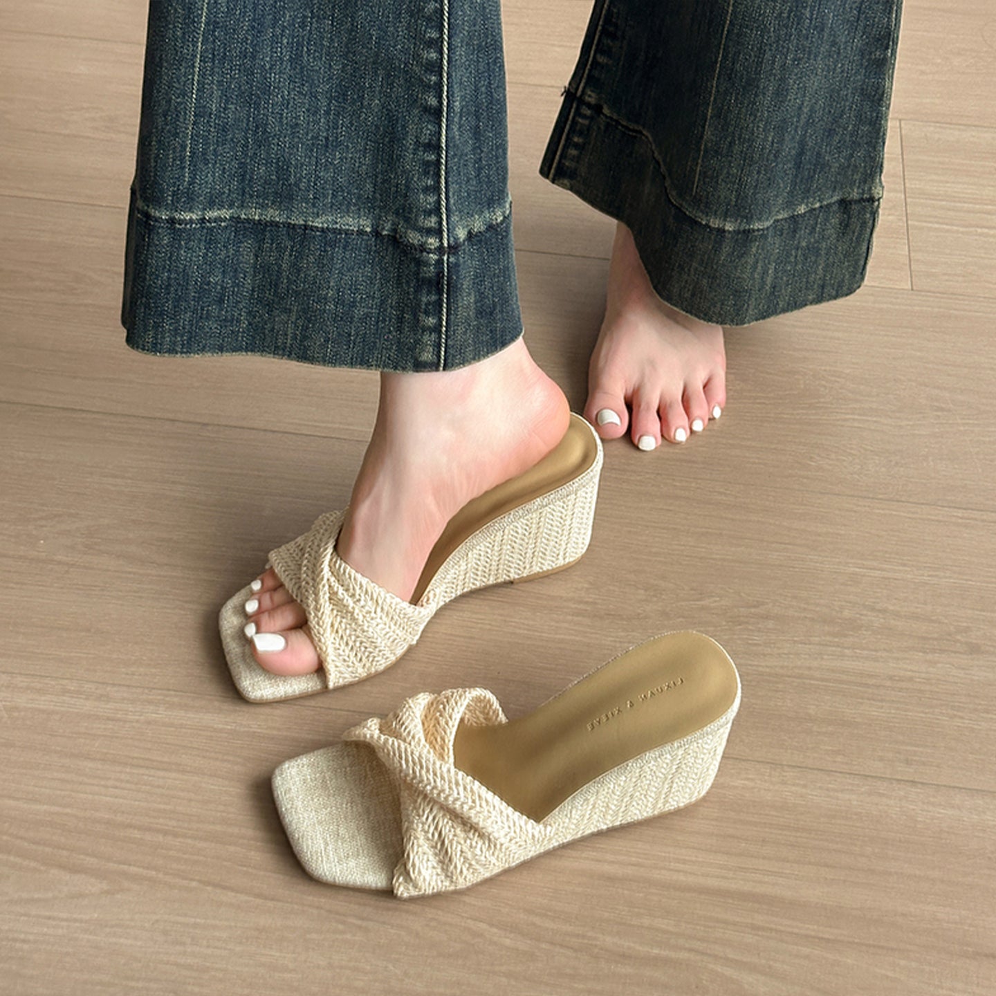 Damen Elegante und komfortable Wedgesandalen mit modischem Knöchelriemen