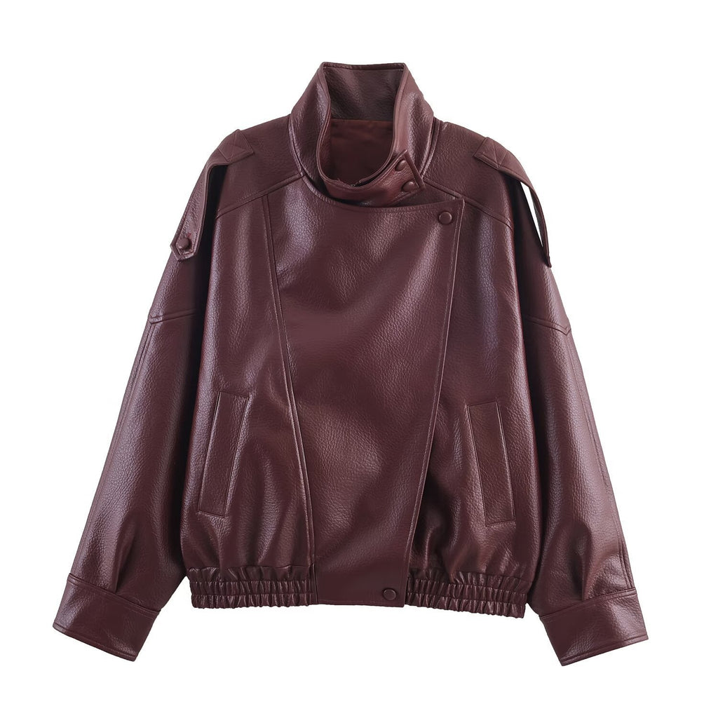 Damen Kunstlederjacke im modernen Design mit hochgeschlossenem Kragen und praktischen Taschen
