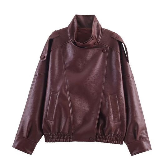 Damen Kunstlederjacke im modernen Design mit hochgeschlossenem Kragen und praktischen Taschen