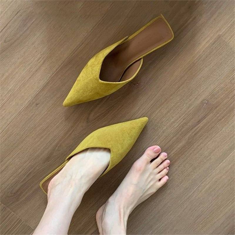 Damen spitze Mules mit elegantem Schnitt