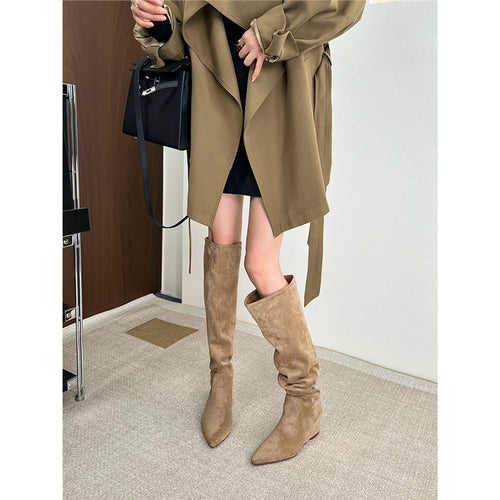 Damen kniehohe Slouch-Stiefel aus Veloursleder mit spitzer Zehenpartie Shop Nory