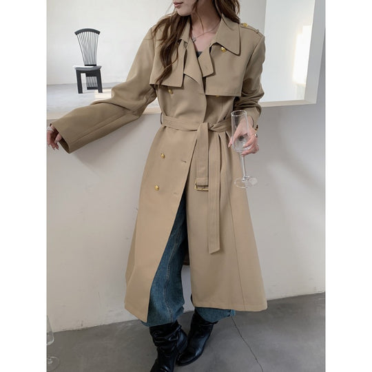 Damen Taillierter Trenchcoat mit Bindegürtel und goldenen Knopfdetails Shop Nory