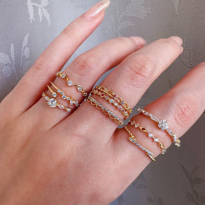 Damenring mit funkelndem Zirkonia-Akzent und elegantem Doppelband Shop Nory