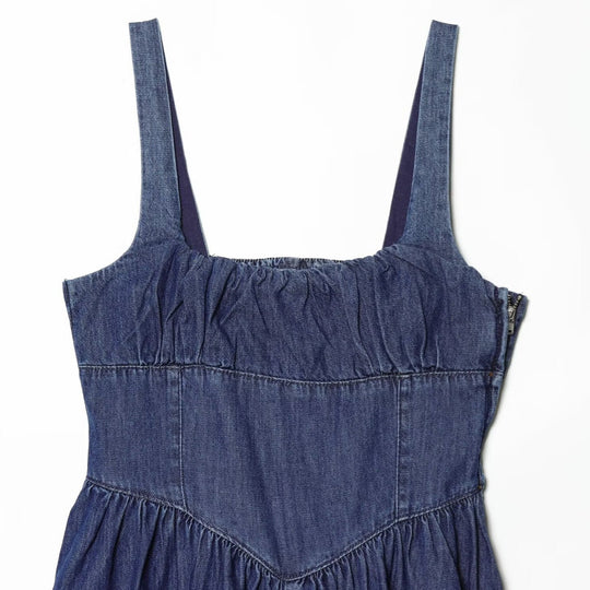 Damen Denim Maxikleid mit schwingendem Rock und verstellbaren Trägern