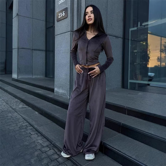 Damen Lounge-Set mit taillierter Kapuzenjacke und extraweiter Palazzo-Jogginghose Shop Nory