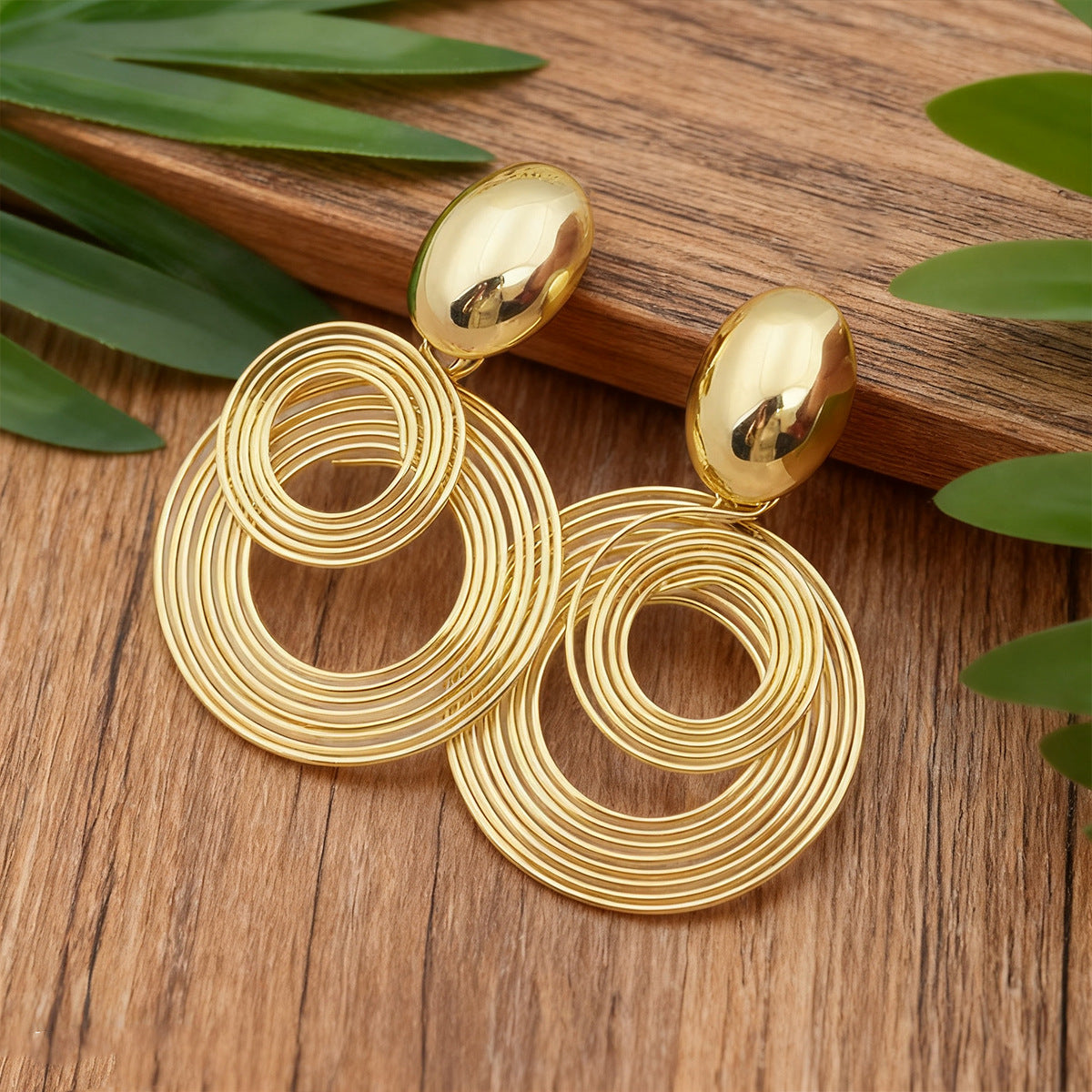 Damen Hängende Ohrstecker im filigranen Spiraldesign Shop Nory