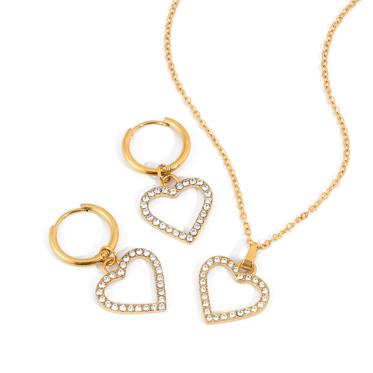 Damen Halskette mit herzförmigem Anhänger und funkelnden Zirkonsteinen Shop Nory