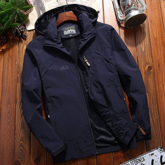 Herren Softshell‑Funktionsjacke mit Kapuze, atmungsaktiver Fleece‑Innenlage und verdeckten Reißverschlusstaschen Shop Nory