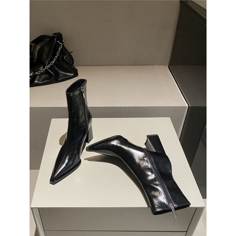 Damen spitz zulaufende Stiefeletten aus Glattleder mit sculpted Blockabsatz und seitlichem Reißverschluss Shop Nory