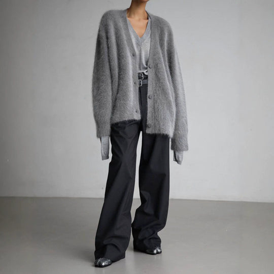 Damen Flauschige Mohair-Optik Strickjacke mit V-Ausschnitt und Oversize-Schnitt Shop Nory