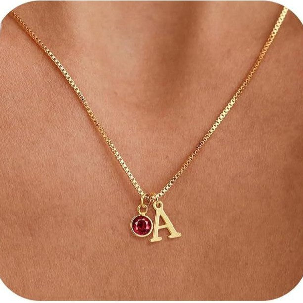 Damen personalisierte Halskette mit Initialen und funkelndem Anhänger Shop Nory