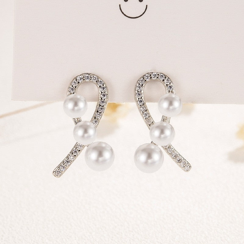 Damen Ohrringe mit elegantem Perlen- und Zirkonia-Design Shop Nory