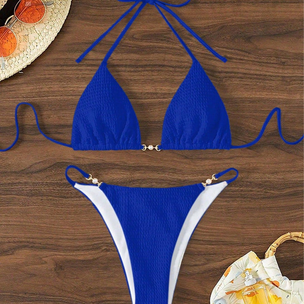 Damen Triangel-Bikini mit modischen Schnürdetails und eleganten Akzenten