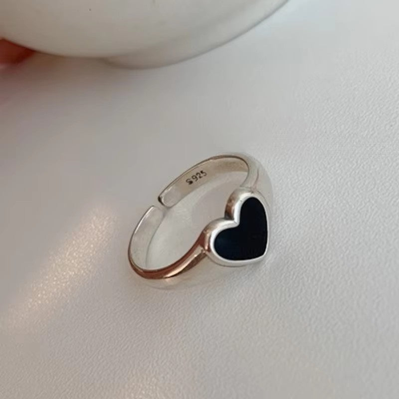 Damen Schmuckring mit herzförmigem Onyx Shop Nory