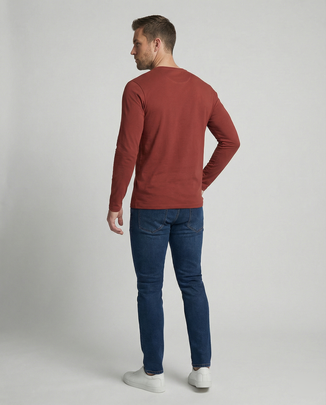 Herren Langarm T-Shirt mit modernem Paris-Druck und elastischem Saum