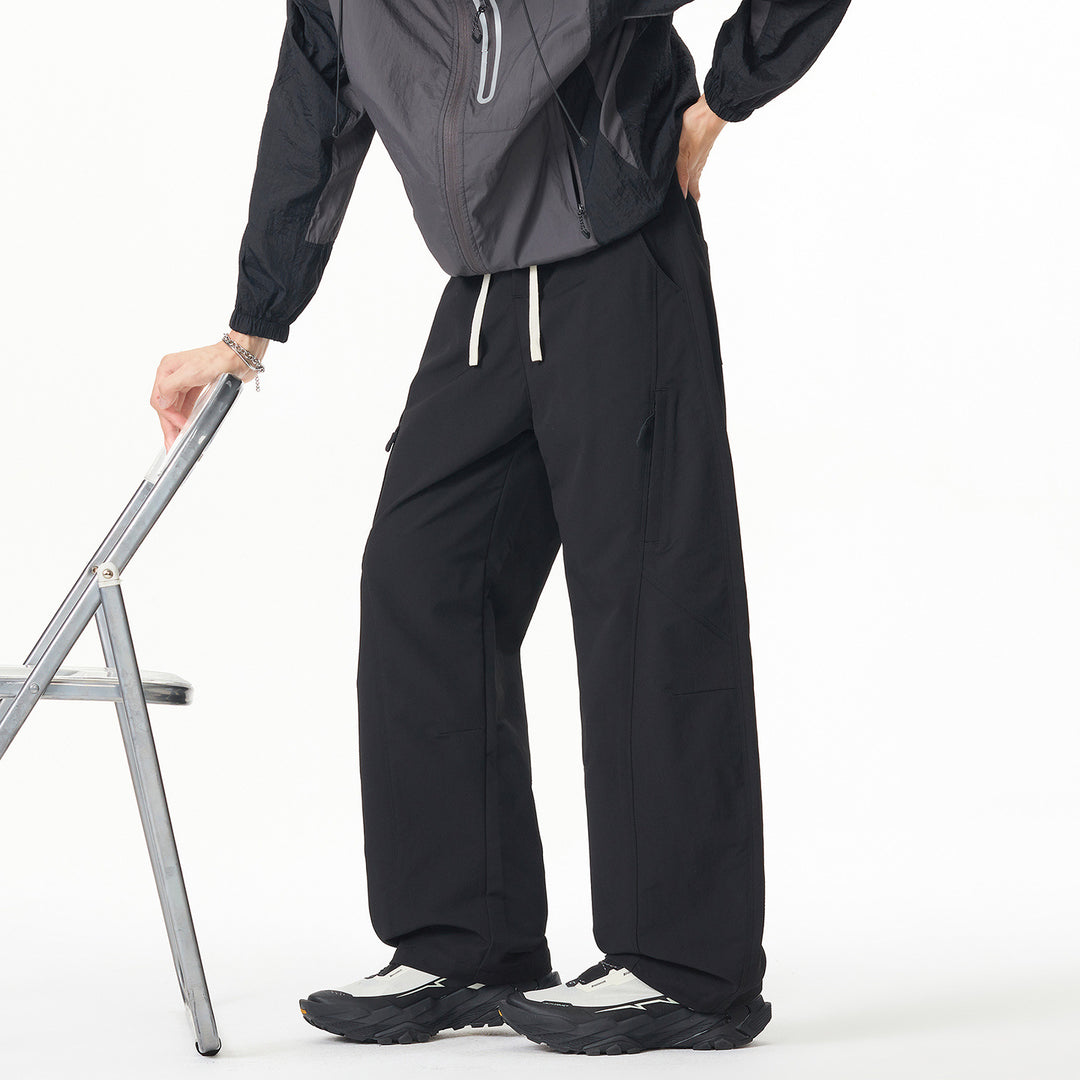 Herren Weite Tech‑Cargohose mit Tunnelzugbund und Reißverschlusstaschen Shop Nory