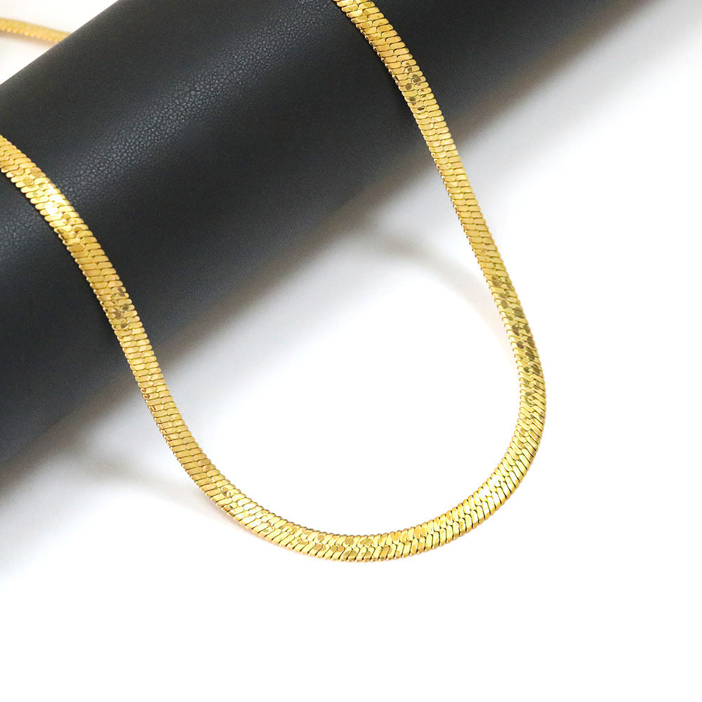 Damen Edelstahl Halskette mit goldplattierter Oberflächenstruktur und flexibel einstellbarer Länge Shop Nory
