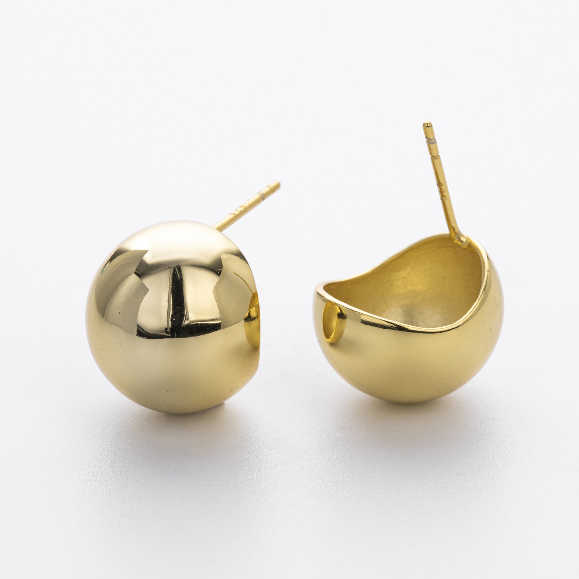 Damen Ohrstecker mit hochwertiger Goldbeschichtung und modernem Design Shop Nory