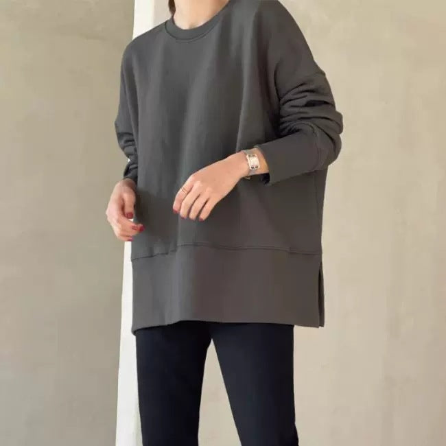 Damen Boxy-Sweatshirt mit verlängerter Saumblende, seitlichen Schlitzen und Raglanärmeln Shop Nory