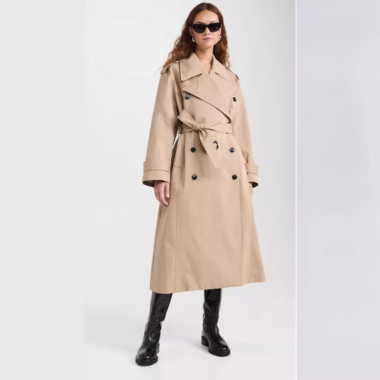 Damen Langer Trenchcoat aus Baumwollmix mit doppelreihiger Knopfleiste, Taillengürtel und Schulterklappen Shop Nory