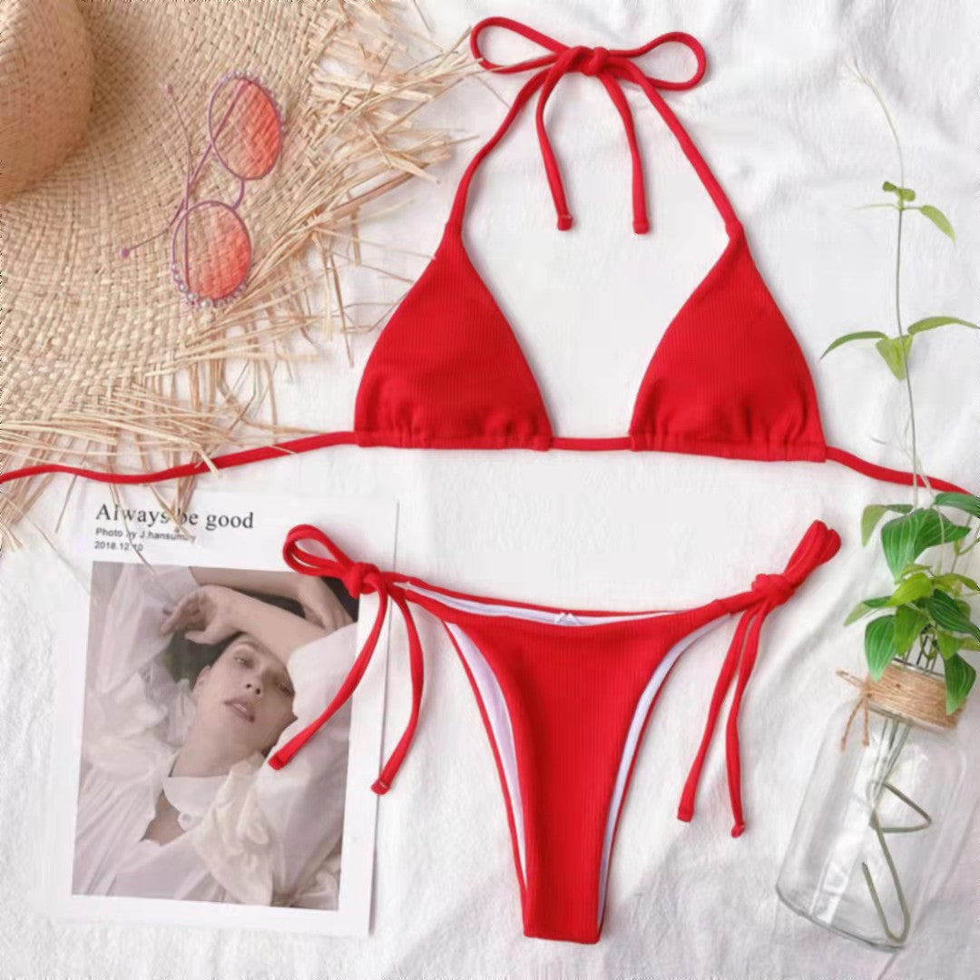 Damen Triangel-Bikini mit verstellbaren BindR&Bändern und Rippstrick