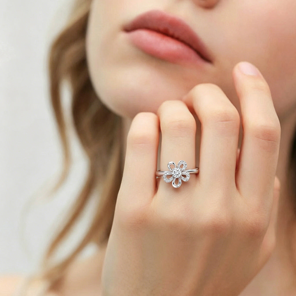 Damen Blumenring mit funkelndem Kristall und elegantem Design Shop Nory