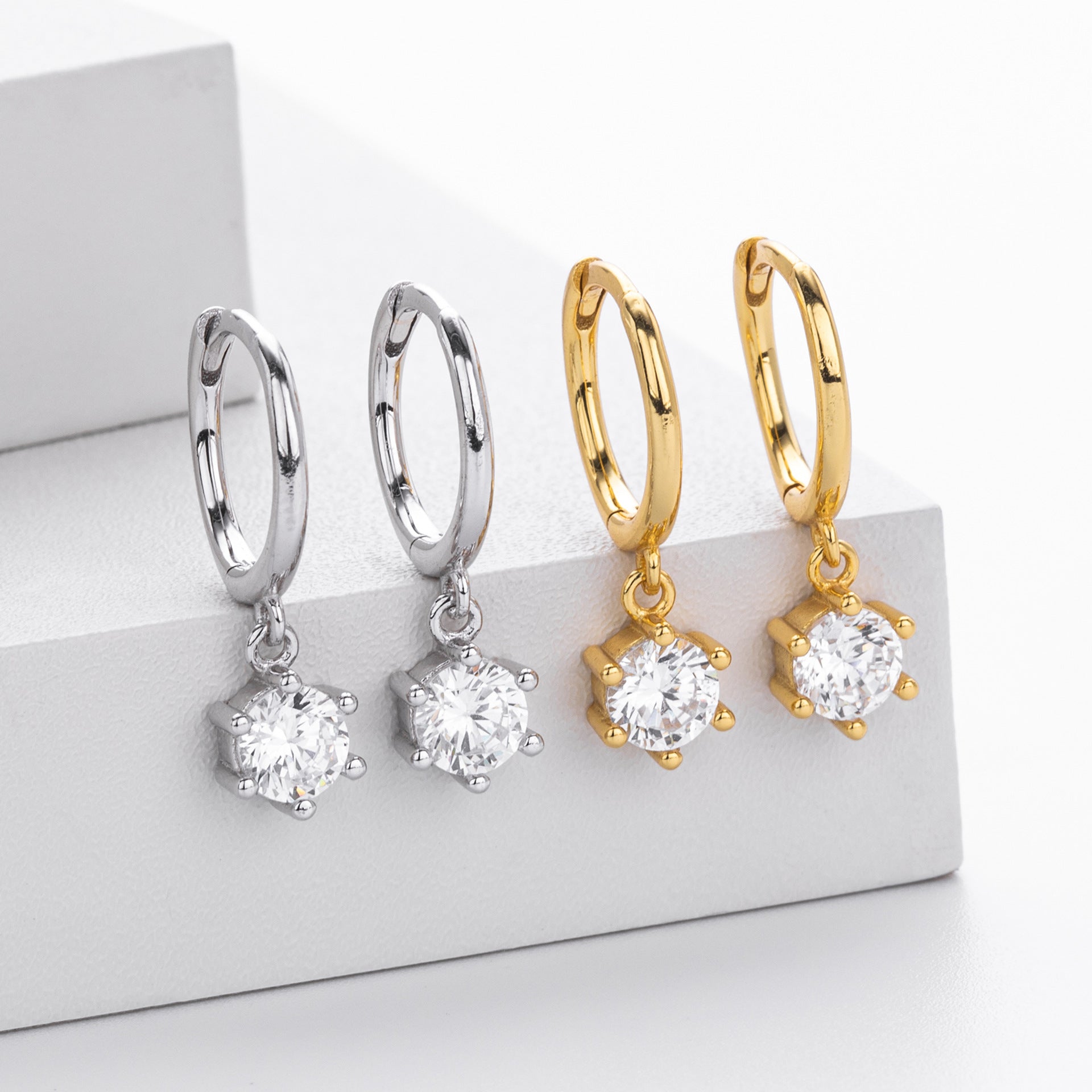 Damen Ohrhänger mit funkelnden Zirkon-Anhängern und hochwertigem 925 Sterling Silber Shop Nory