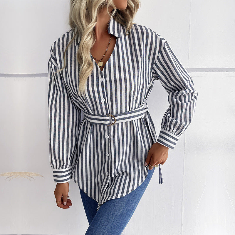 Damen Gestreifte Longbluse mit D‑Ring-Taillengürtel und Hemdkragen Shop Nory