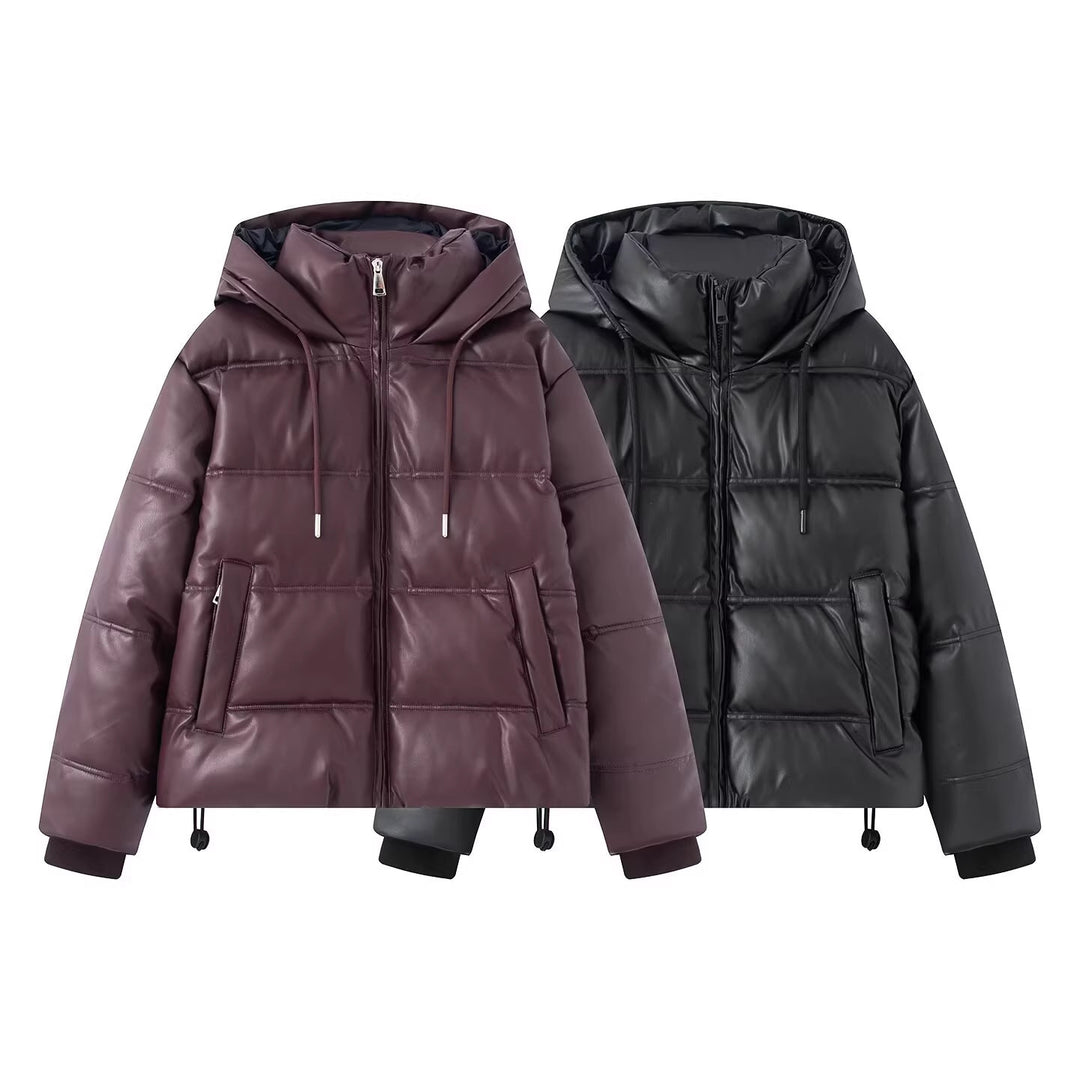 Damen Kurz gesteppte Kunstleder-Pufferjacke mit Kapuze, Tunnelzug und seitlichen Eingrifftaschen Shop Nory