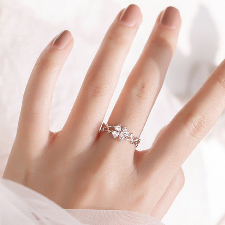 Damen Zarter Verlobungsring mit kunstvollem Design Shop Nory
