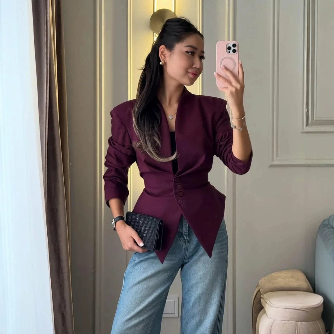 Damen Taillierter Blazer mit spitz zulaufendem Saum und tiefem V-Ausschnitt Shop Nory