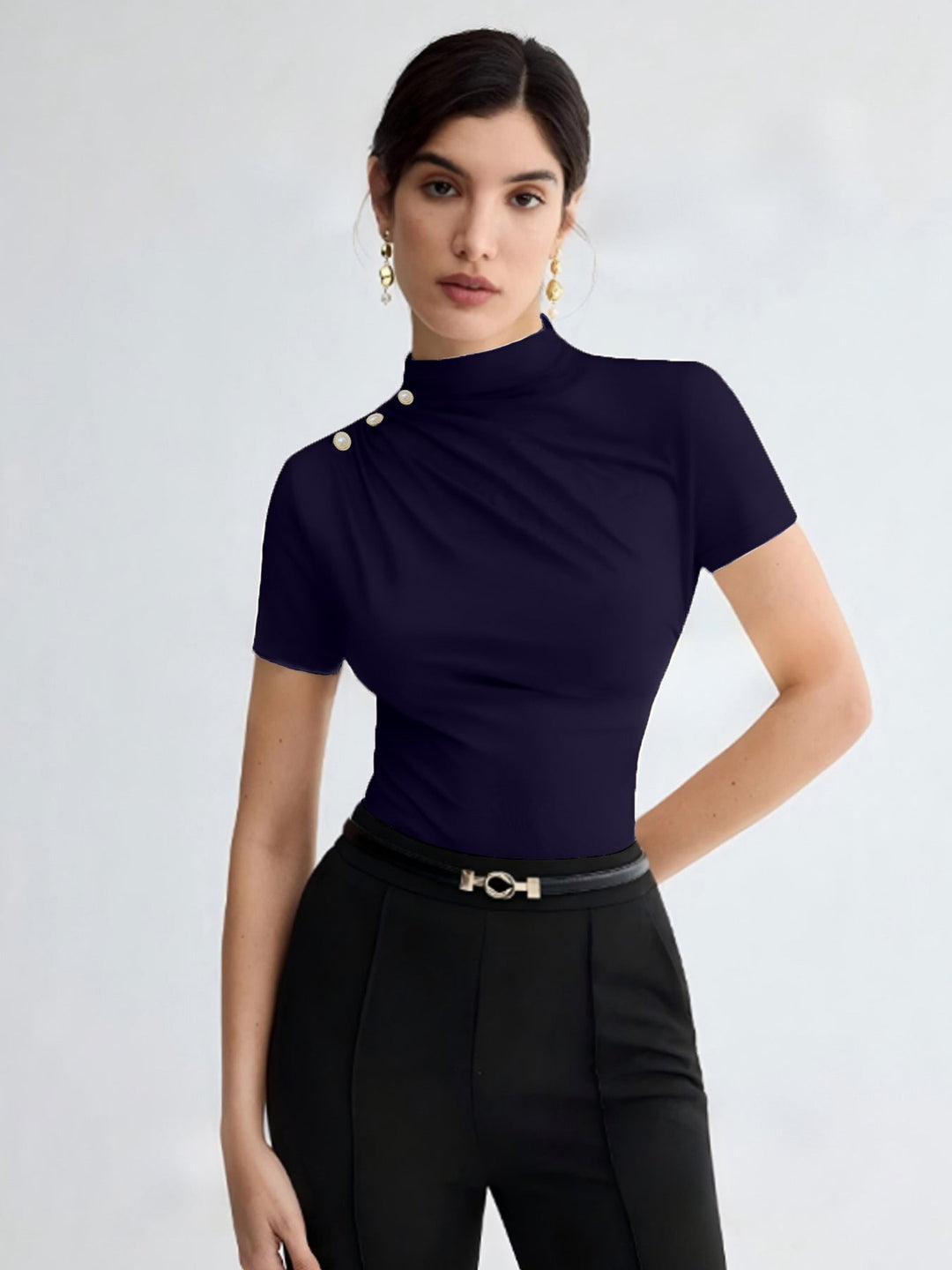 Damen elegantes Oberteil mit dekorativen Knopfdetails und modernem Stehkragen